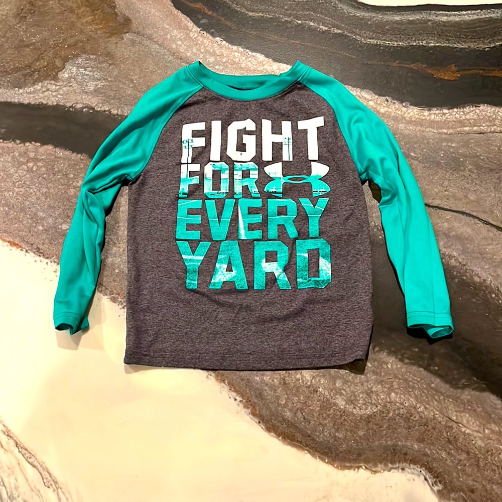 Boys Under Amour Shirt